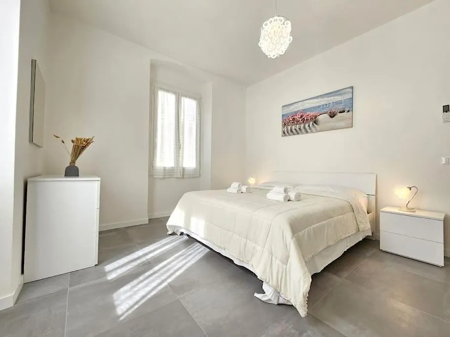 Elegante A Due Passi Dal Centro Apartment Rapallo 0*,